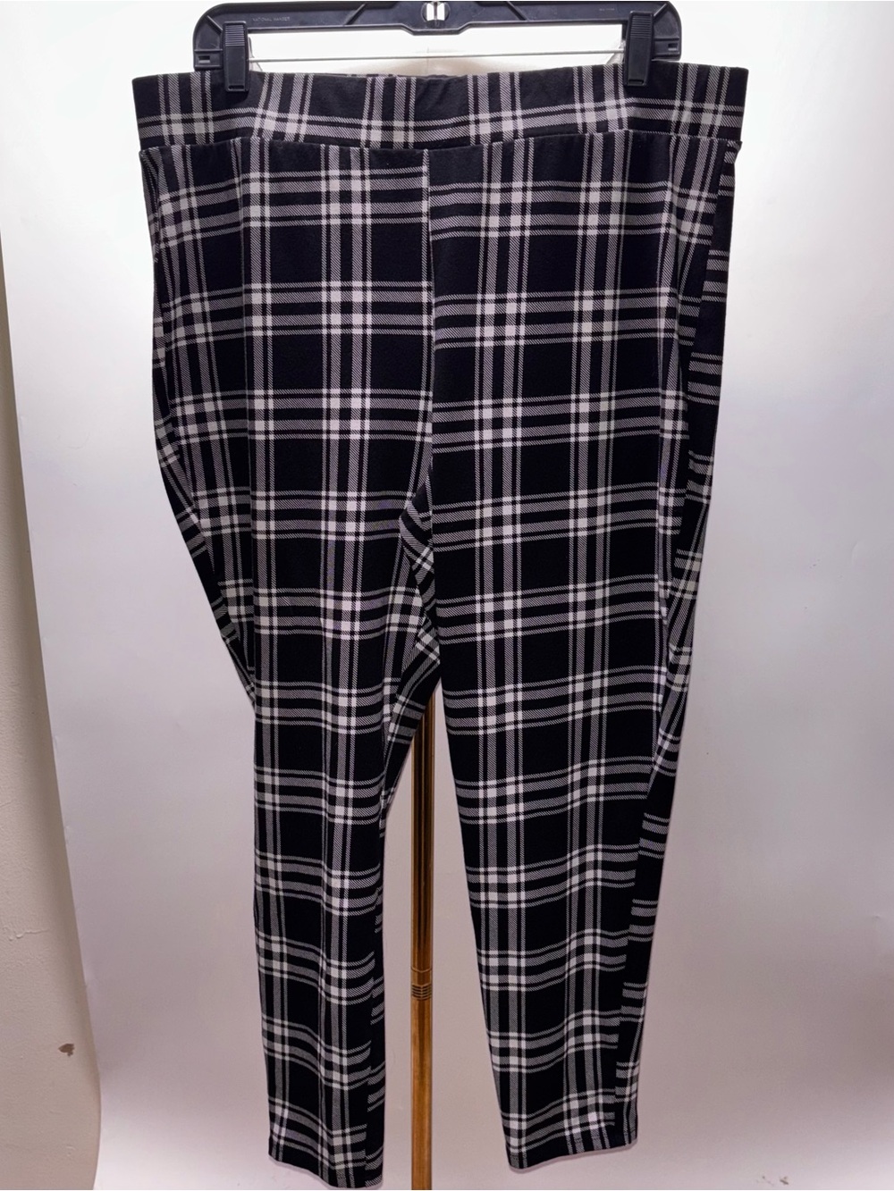 torrid Black & White Plaid Pull On Pants Size 3=3X